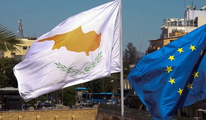На тему удаваної кризи на Кіпрі. Думка скептика