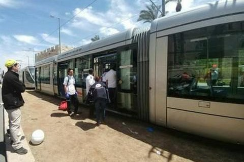 У Єрусалимі психічнохворий чоловік в трамваї зарізав британську студентку, - ВІДЕО