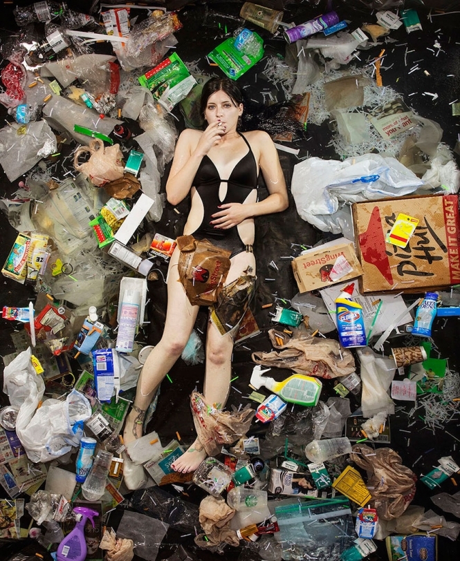 Люди та їхнє сміття: що ми викидаємо за один тиждень життя
