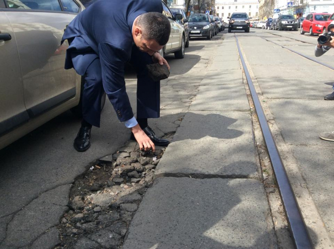 В Одесі компанії з ремонту доріг привласнили понад 100 млн гривень, - СБУ
