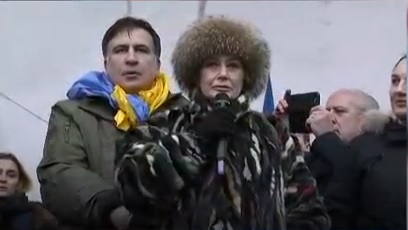 На мітингу Саакашвілі виступила євродепутат, яка голосувала проти асоціації Україна-ЄС
