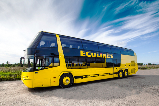 Автобусна компанія Ecolines відмовилася перевозити українців за безвізом
