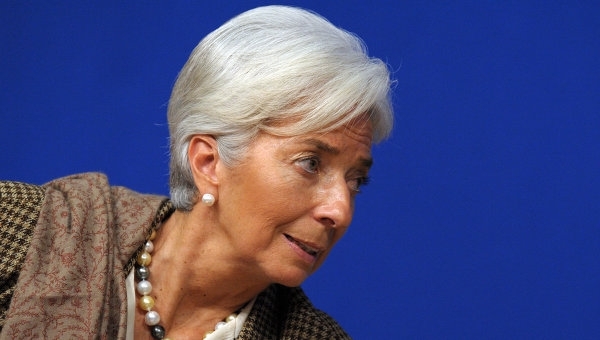 Миссия МВФ останется в Украине до 21 марта, чтобы помочь властям внедрить экономические реформы, - Лагард