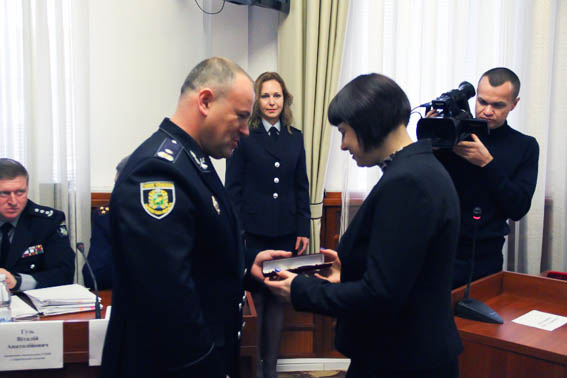 У Харкові нагородили співробітниць Укрпошти, які сприяли звільненню заручників