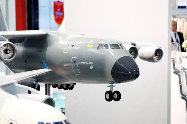 Україна і Туреччина разом будуватимуть військово-транспортний літак Ан-188