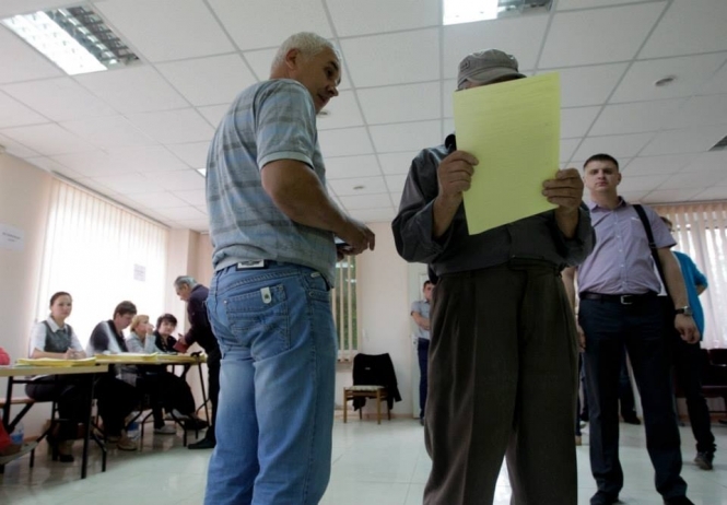 Общество ждет внеочередные парламентские выборы, - Черненко