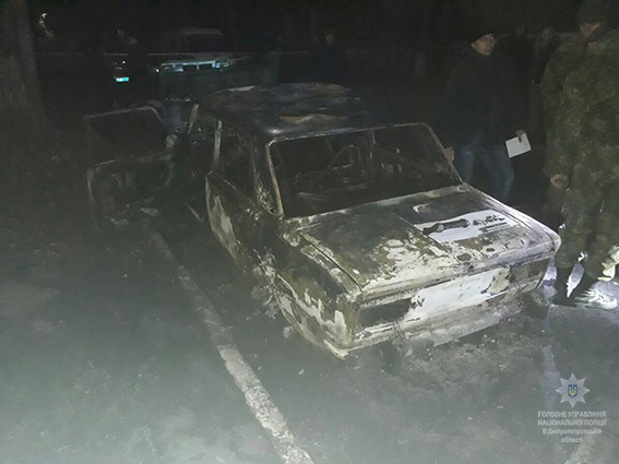 На Днепропетровщине обстреляли автомобиль с полицейскими