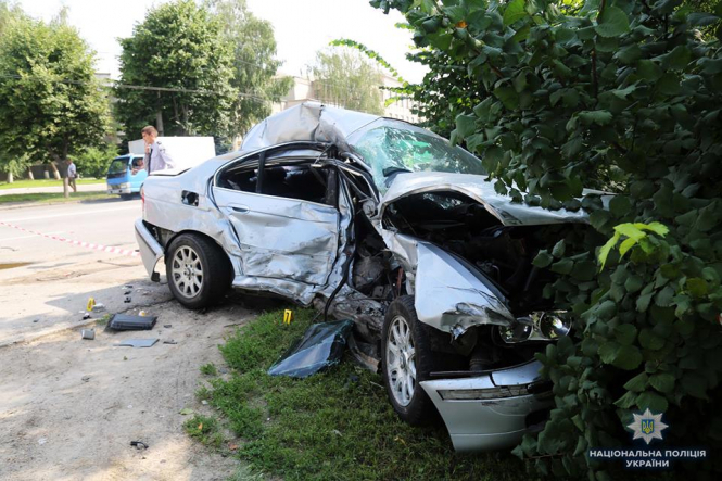 У Вінниці зіткнулися чотири автомобілі – загинула одна людина, трьох травмовано