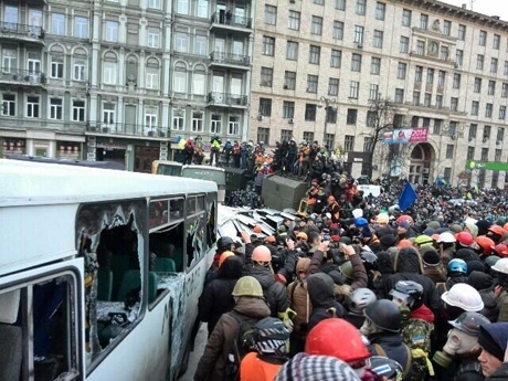 Оппозиция призывает активистов возвращаться на Майдан: сегодня возможно будет штурм