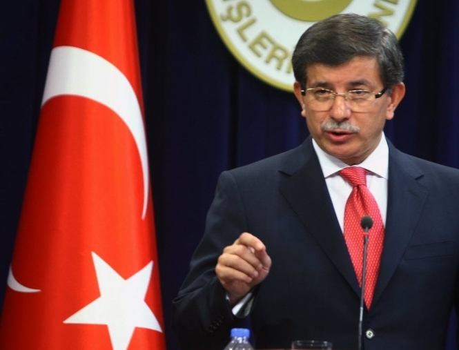 Міністр закордонний справ Туреччини завтра прилетить у Крим