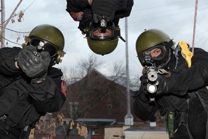 Сепаратисты в Славянске освободили двух спецназовцев СБУ