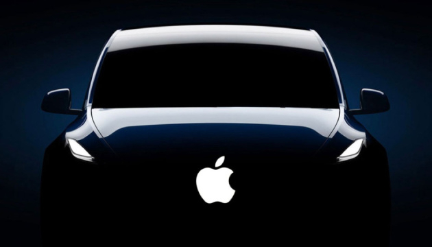 Apple хоче до 2025 року запустити безпілотні авто – ЗМІ