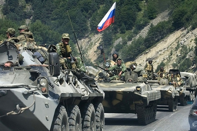 У прикордонних районах перебуває 45 тисяч російських військ, - РНБО