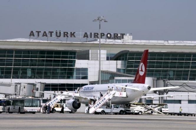 У турецьких аеропортах перевірятимуть лише кожного третього