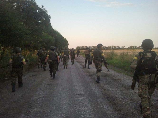 Боевые действия из аэропорта Донецка переместились к окраинам города