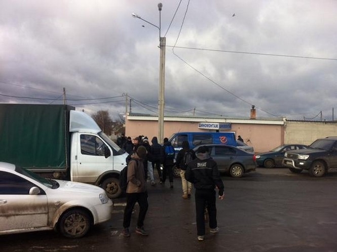 На требование активистов милиция Харькова согласилась организовать работу блокпостов для охраны города, - фото