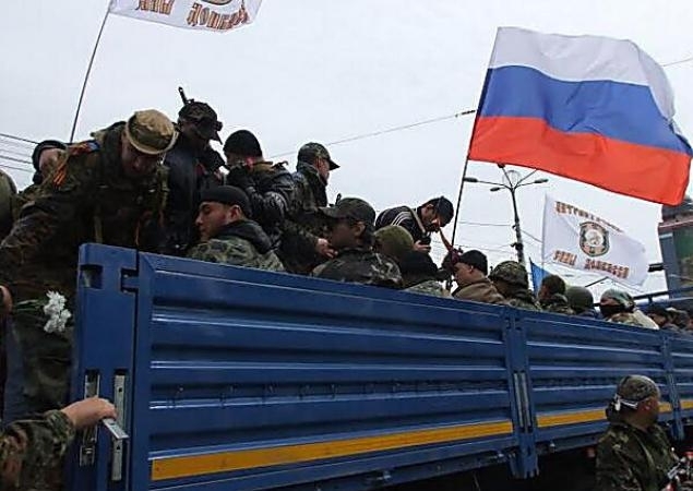 Террористы продолжают ввозить из России оружие в Украину