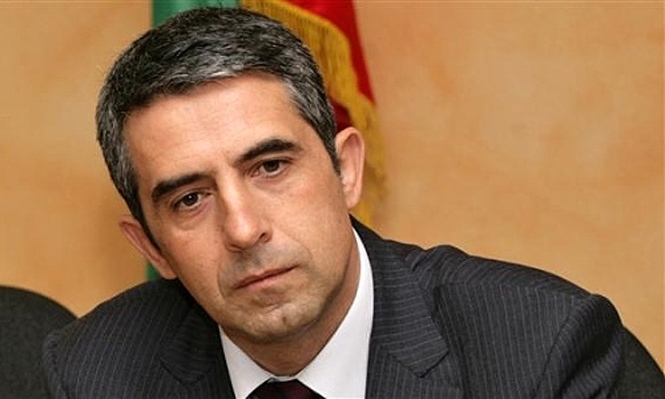 Президент Болгарії заборонив за гроші надавати громадянство іноземцям 