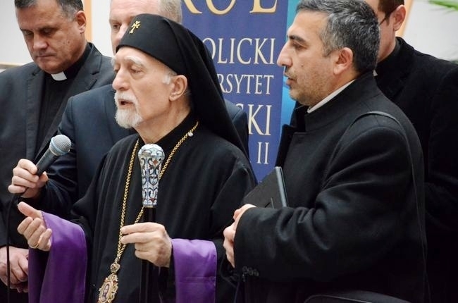 Патріарх Вірменської Католицької Церкви приїде на річницю Голодомору до Києва