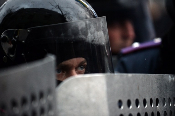 Маєток Януковича від автомайданівців охороняв антитерористичний спецназ