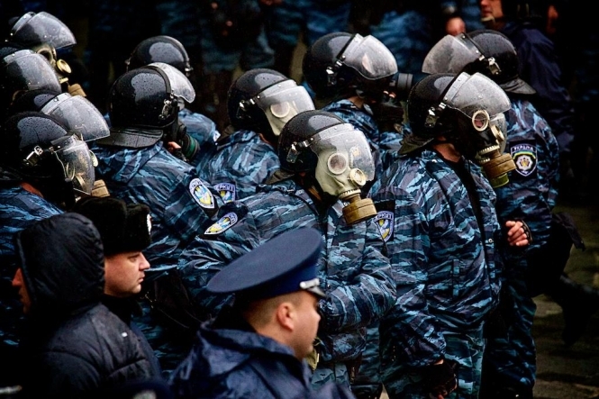 Судьи, которые судят экс-беркутовцев по делу о расстреле Майдана, заявили о самоотводе