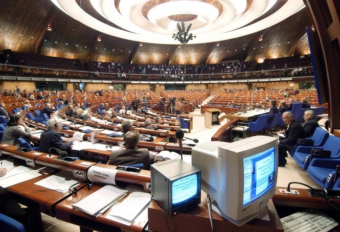 ПАСЕ приняла резолюцию о коррупции