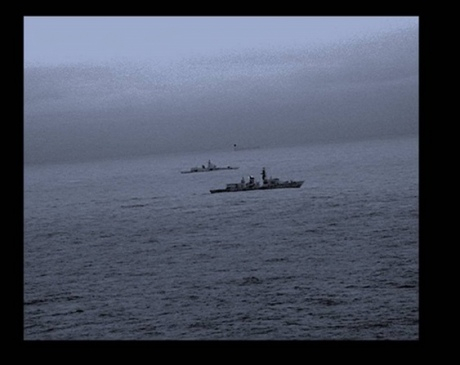 Британский фрегат сопровождал российский военный корабль у своих территориальных вод