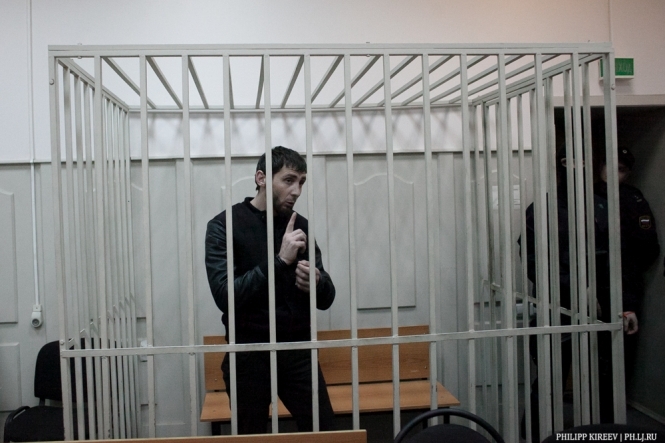 Наступного дня після вбивства Нємцова Дадаєв звільнився з роботи в органах МВС Росії