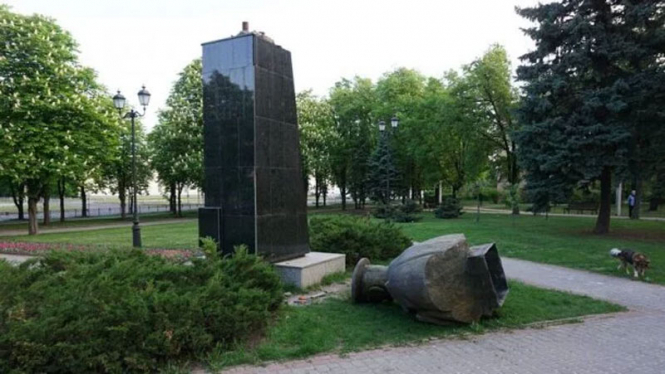 За період декомунізації на Донеччині знесли 75 пам’ятників, перейменували три тисячі вулиць
