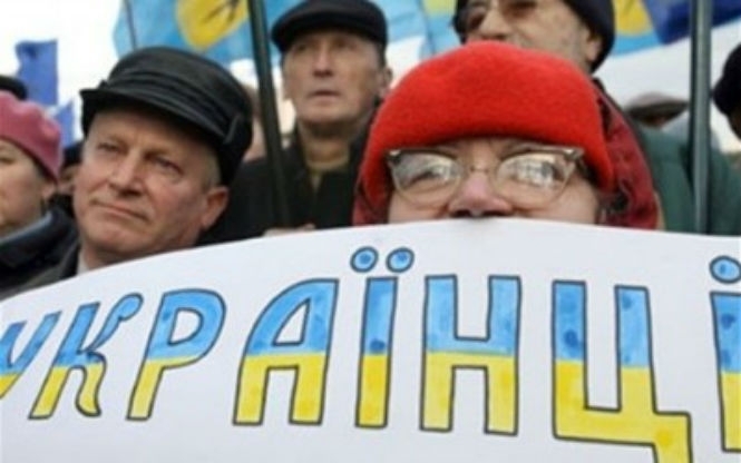 В Україні побільшало патріотів