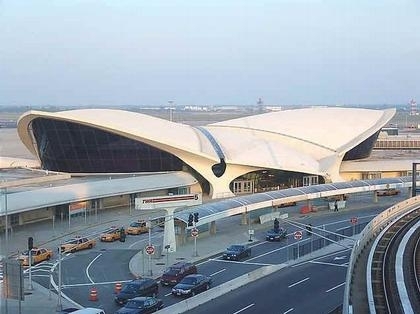В Нью-Йорку евакуювали аеропорт через фейкові повідомлення про стрілянину