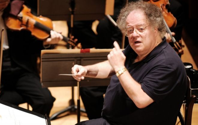 У США відомого диригента звільнили через сексуальні домагання