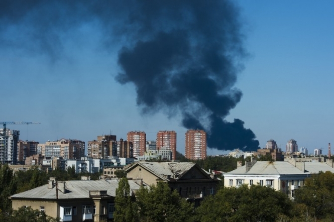 У Донецьку прогримів потужний вибух у районі хімзаводу, - відео