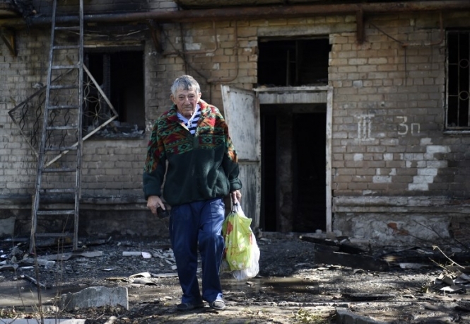 У Донецьку через артобстріл загинув мирний житель, ще четверо отримали поранення, - міськрада