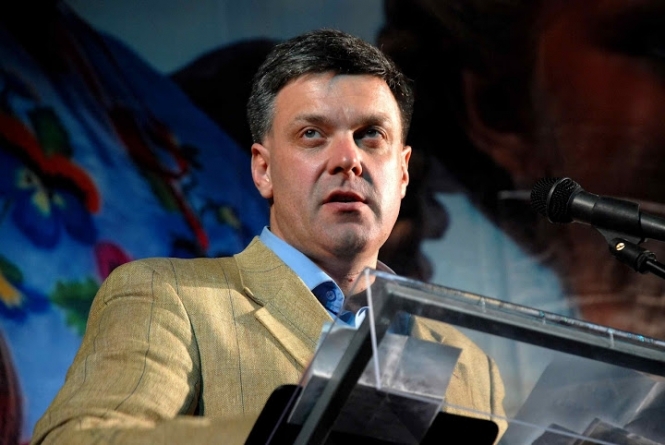 Головним конкурентом Януковича на крісло президента буде Тягнибок, - регіонал