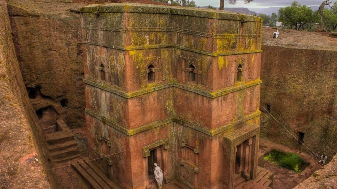 Высеченные из скалы храмы Эфиопии: возможно, их построили ангелы