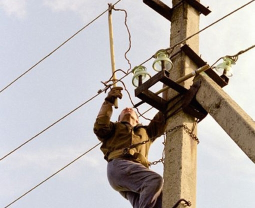 Через негоду 85 сіл у західній Україні залишилися без електрики
