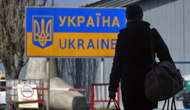 Польские заработки оставляют Украину без рабочих рук, - Bloomberg