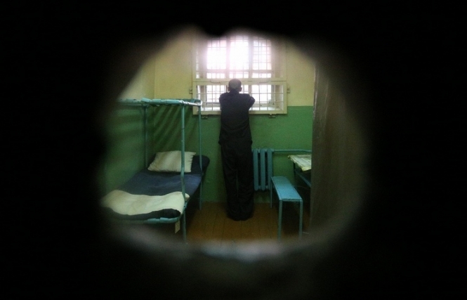 На Тернопольщине женщина хотела передать сыну в тюрьму наркотики в варениках