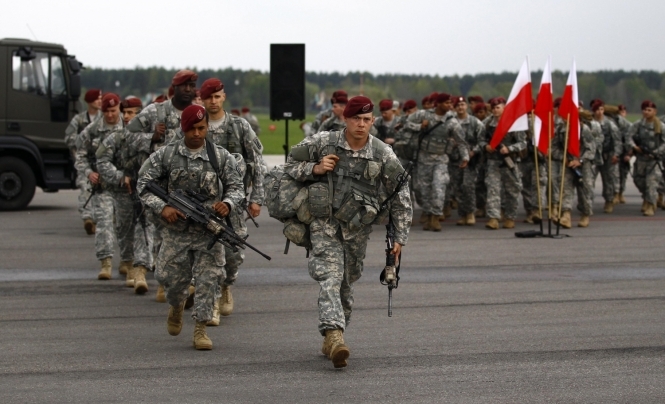 Польща зміцнює свої військові частини на східному кордоні 