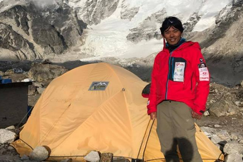 Японский альпинист погиб во время восьмой попытки покорить Эверест