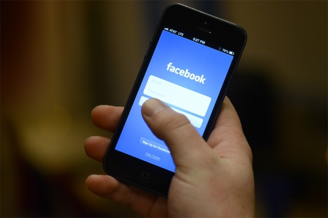 Цукерберг вступає в боротьбу месенджерів: Facebook оновив мобільний додаток
