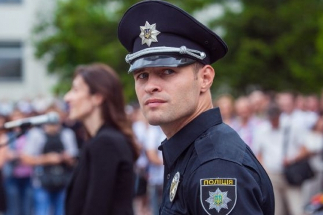 В Україні працюють 11 підрозділів діалогової поліції 