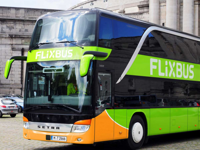 Flixbus анонсував рейси з Києва до Праги та Варшави за п'ять євро