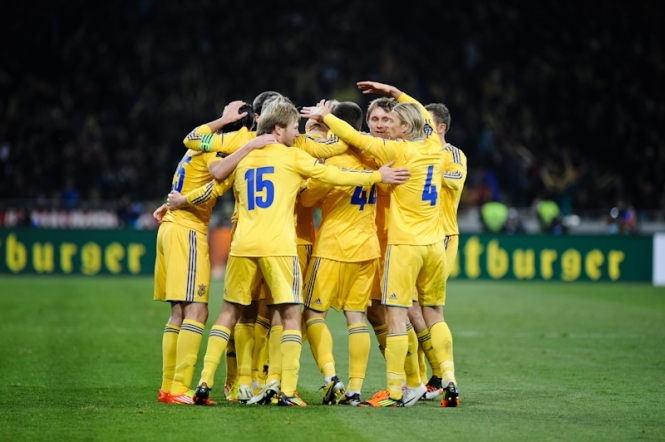 Сьогодні збірна України з футболу зіграє з білорусами