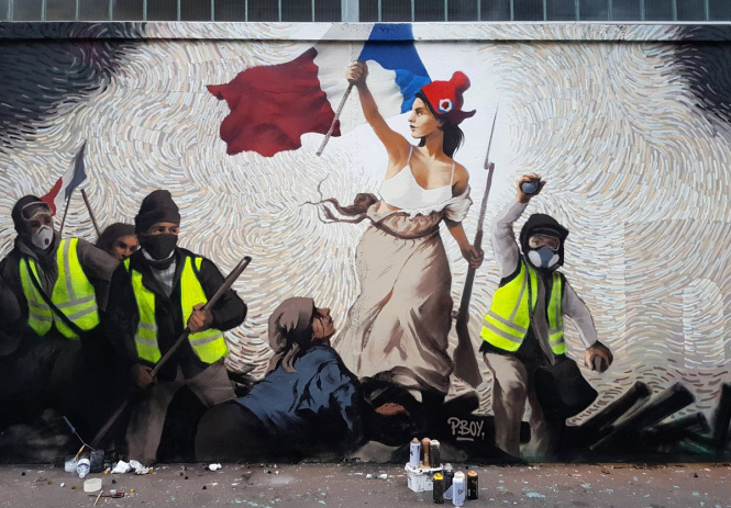 В Париже уличный художник спрятал в Мурали приз на тысячу долларов