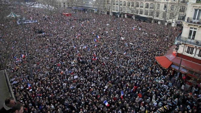 В акціях протесту проти трудової реформи в Парижі взяли участь майже 80 тис осіб, - ВІДЕО