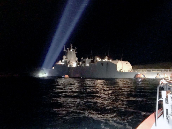Біля берегів Норвегії фрегат зіткнувся з танкером і може затонути
