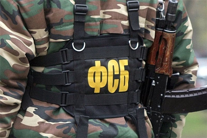У Криму спецслужби РФ знову обшукують кримських татар