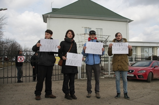 Демонстранти взяли під контроль газогін на Львівщині, через який проходить 30% транзиту газу в Європу